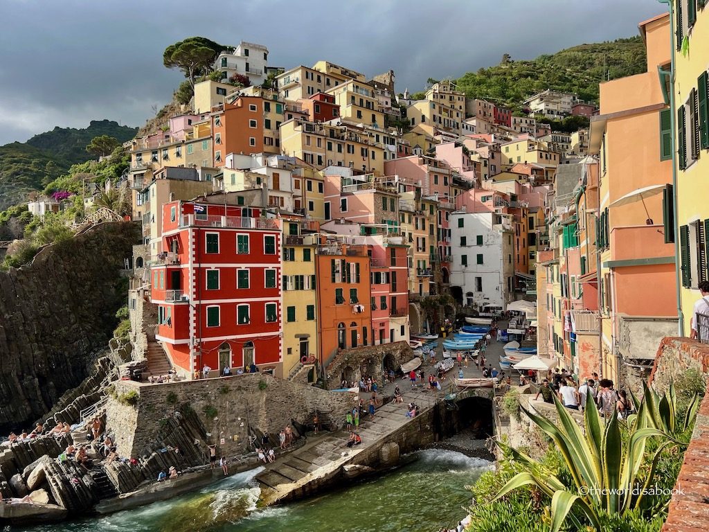 One Day In Itinerary A World - The Cinque Book Terre Is